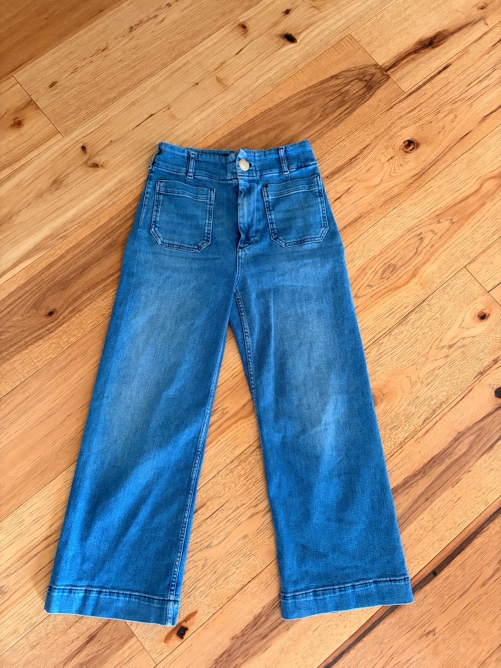 Anthropologie Maeve the Colette Mid-Blue Wide-Leg Jeans cropped. 27